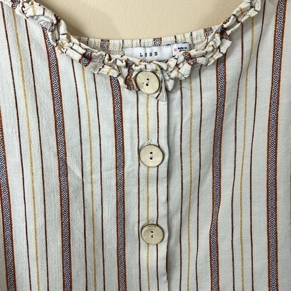 Slightly cropped tank - Picture 3 of 5